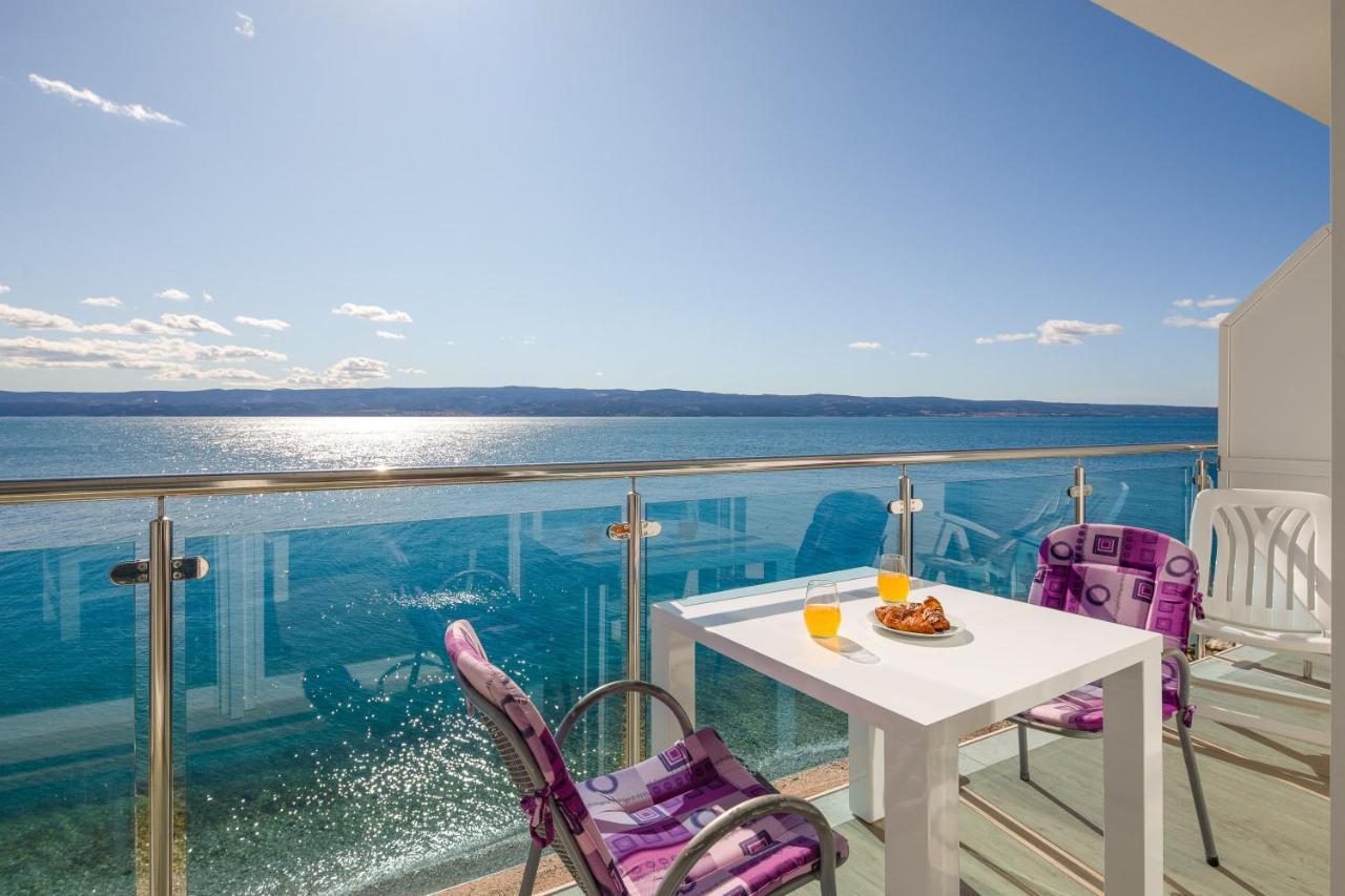 Absolute Beach Holidays Leilighet Dugi Rat Eksteriør bilde