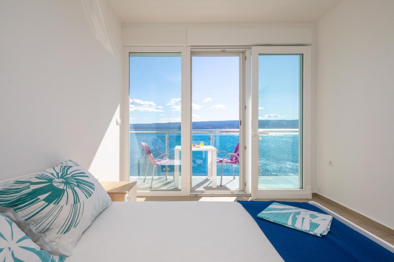 Absolute Beach Holidays Leilighet Dugi Rat Eksteriør bilde
